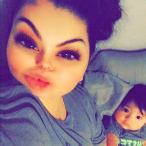 Meet your Posher, Andrea